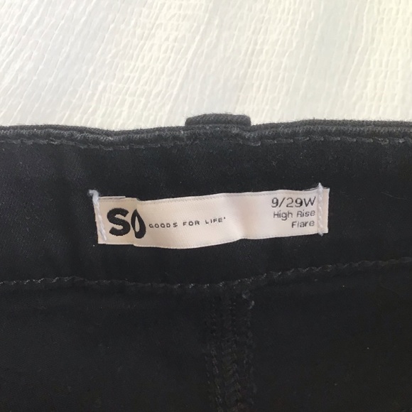 size 9 junior high rise black flare jeans by SO - Picture 3 of 3